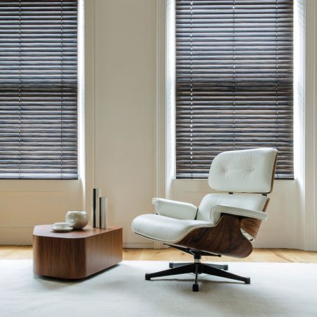 Salle bureau rideaux noir