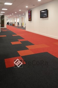 moquette-couloir-rideau-hotel-moderne-pro 