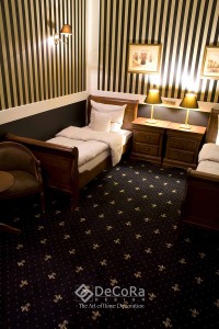 rideau-hotel-moquette-ignifuge-chambre-lys     