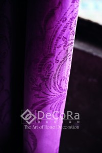 Rideau anti-feu ignifugé violet rose à motif  en relief   
